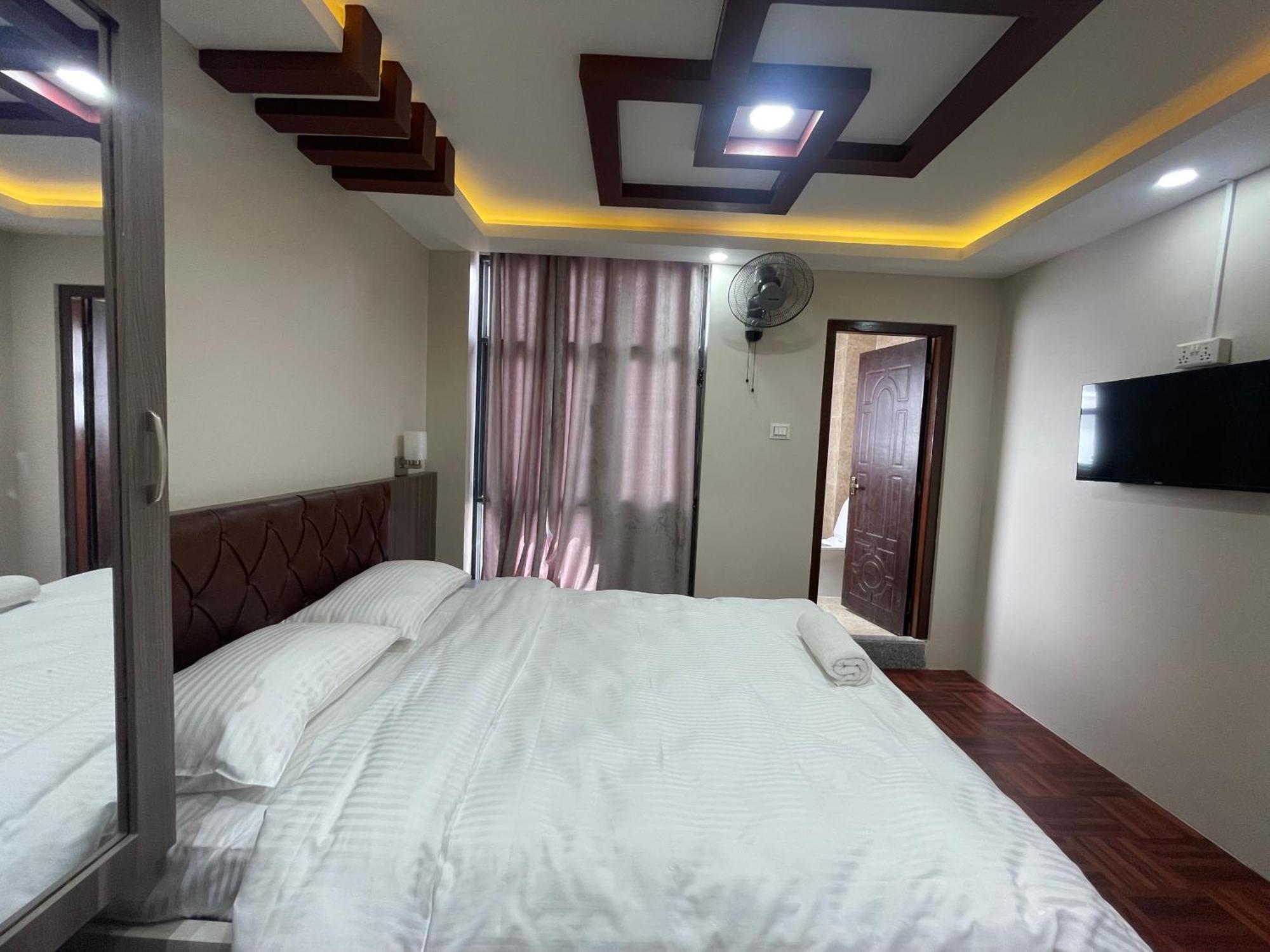 Applewood Inn Катманду Екстериор снимка