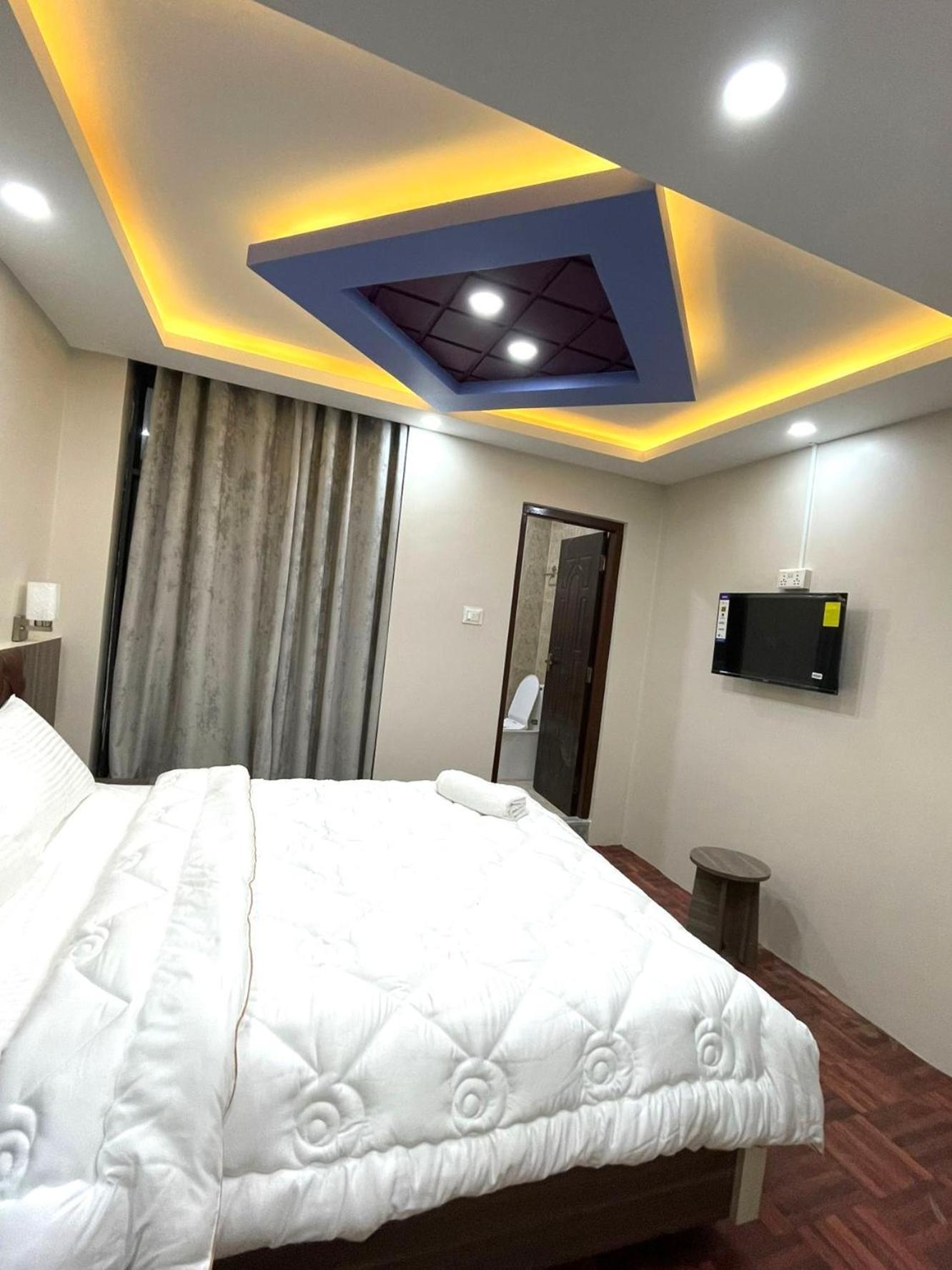 Applewood Inn Катманду Екстериор снимка